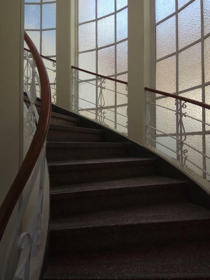 Apartament Rua De Entreparedes M